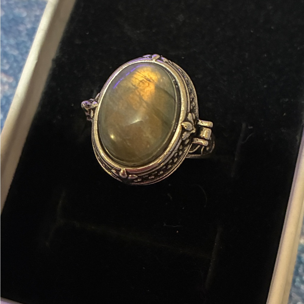 Elegant Labradorite Silver-Toned Women's  Poison Ring - Adjustable size